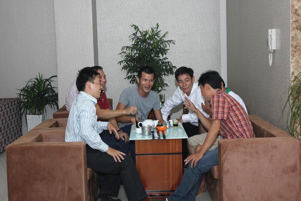 Hoang Ngoc Hotel Pleiku Dış mekan fotoğraf